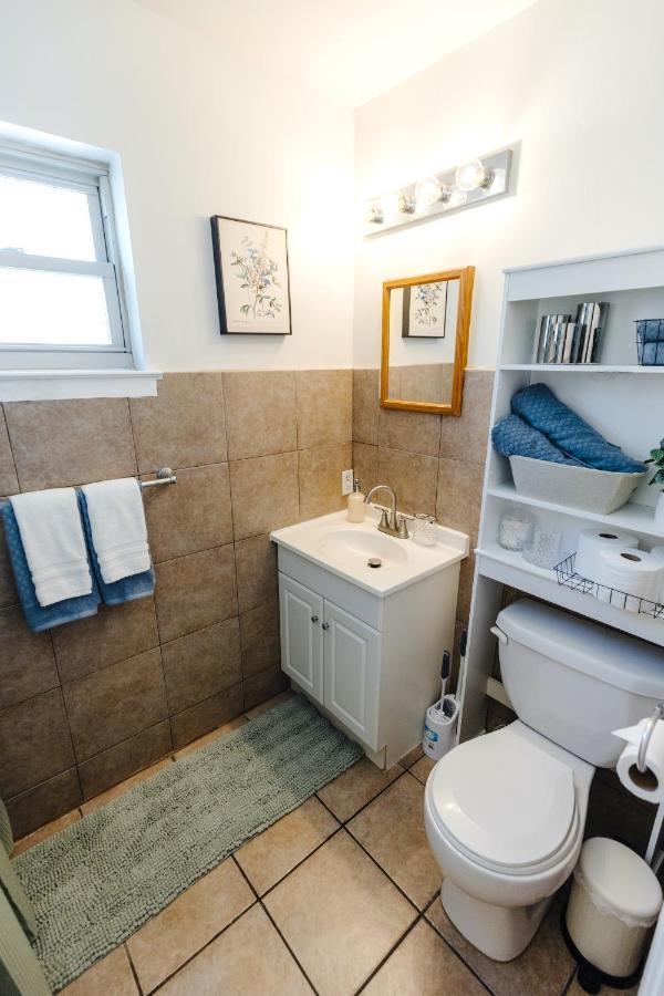 Centrally Located 2Br Overton Square Unit 2 Fast Wifi Free Parking Yes Pets Memphis Exterior photo